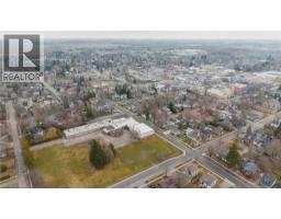 260 BINNING Street W - 46