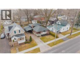 260 BINNING Street W - 6