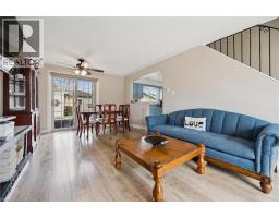 18 CLOSE Avenue - 11