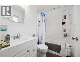 18 CLOSE Avenue - 22