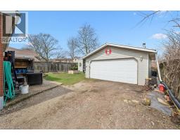 18 CLOSE Avenue - 33