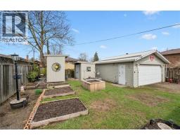 18 CLOSE Avenue - 35