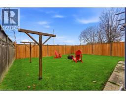 55 ANASTASIA Crescent - 16