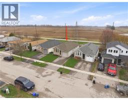 55 ANASTASIA Crescent - 19