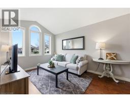 55 ANASTASIA Crescent - 3