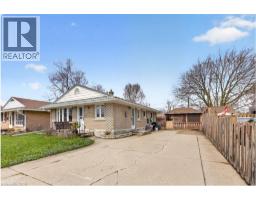 507 PHILIP Crescent - 2