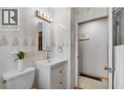 507 PHILIP Crescent - 37