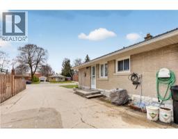 507 PHILIP Crescent - 46