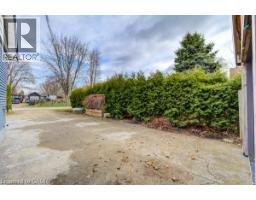 335 6TH CONCESSION Concession - 10