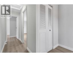 111 MANOR Drive - 31