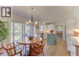 128 DALEWOOD Drive - 20