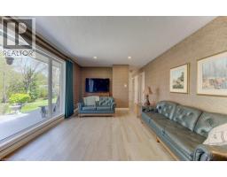 128 DALEWOOD Drive - 26