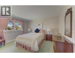 128 DALEWOOD Drive - 30