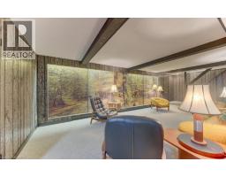 128 DALEWOOD Drive - 39