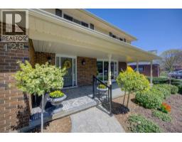 128 DALEWOOD Drive - 4