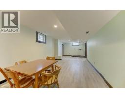 128 DALEWOOD Drive - 41