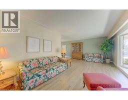 128 DALEWOOD Drive - 7