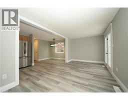 11 LEMONBALM Street - 12