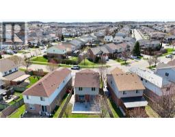 11 LEMONBALM Street - 30