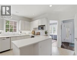 122 DUNBAR Road S - 12