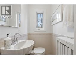 122 DUNBAR Road S - 13