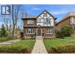 122 DUNBAR Road S - 2