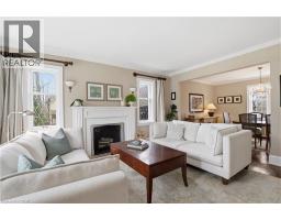 122 DUNBAR Road S - 4