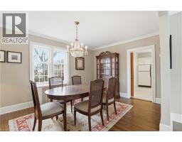 122 DUNBAR Road S - 7