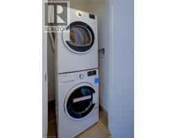 15 WELLINGTON Street NW UnitNo. 2705 - 29