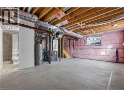 120 LINKS Crescent - 26