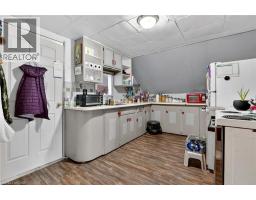 93 WALNUT Street - 14