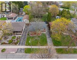 24 HILLMOUNT Street - 32