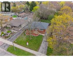24 HILLMOUNT Street - 33