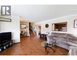 51 WELLINGTON Street - 12