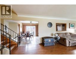 51 WELLINGTON Street - 13