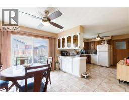 51 WELLINGTON Street - 14