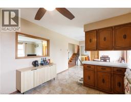 51 WELLINGTON Street - 17