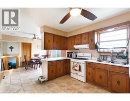 51 WELLINGTON Street - 18