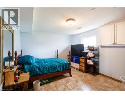 51 WELLINGTON Street - 26