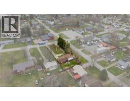 51 WELLINGTON Street - 37