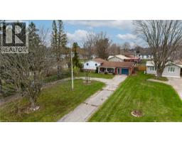 51 WELLINGTON Street - 39