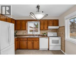 318 BURNETT Avenue - 12