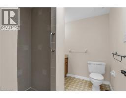 318 BURNETT Avenue - 22