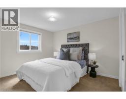 318 BURNETT Avenue - 24