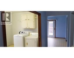 36 JOHN Street W - 30