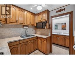 8011 LEEMING Road - 14