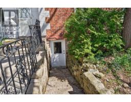 8011 LEEMING Road - 41