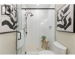 29 WEYMOUTH Street UnitNo. 24 - 32