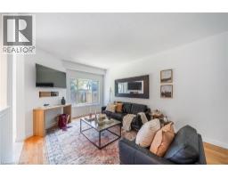 10 LIDDYCOAT Lane UnitNo. 4 - 11