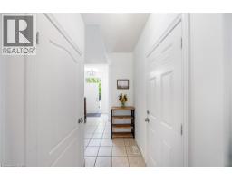 10 LIDDYCOAT Lane UnitNo. 4 - 8